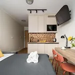 Aparthotel By Diokaonad